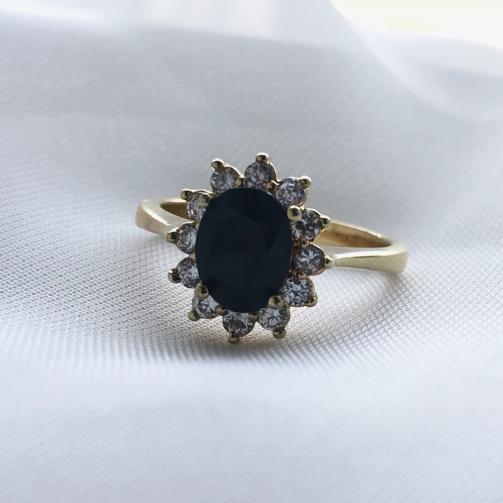 Black Stone Oval Ring with Halo Size 7 - Picture 8 of 14